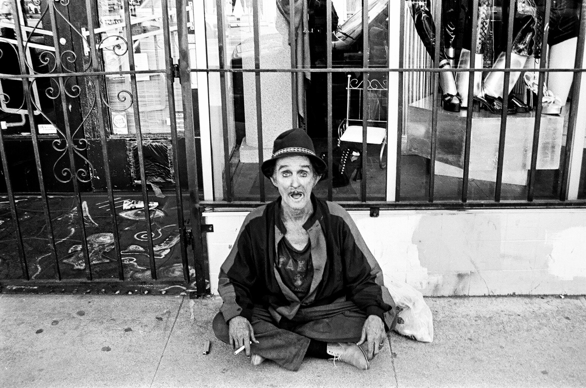 street life portrait photograph by Victor Arimondi
